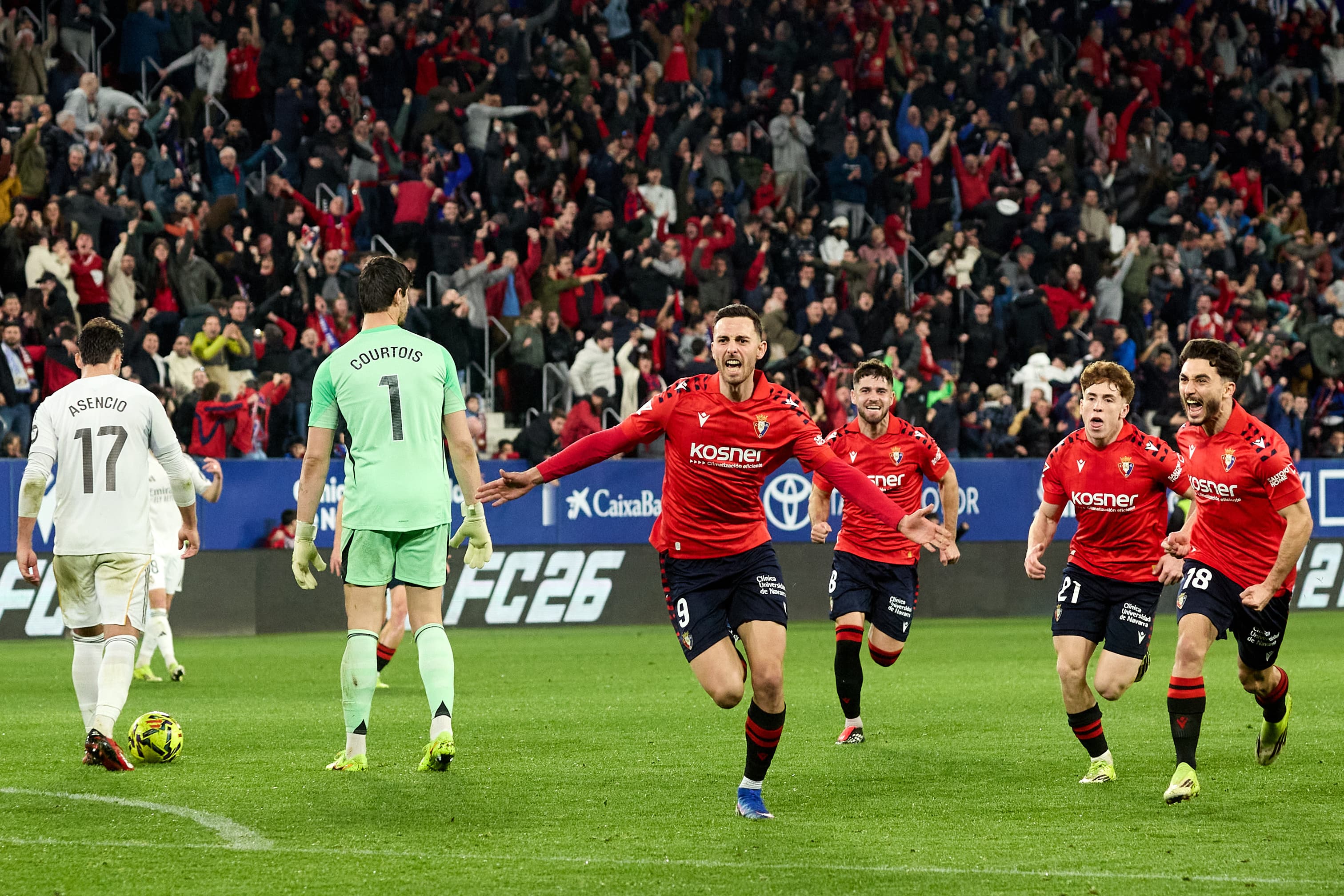CA Osasuna players celebrate a goal by Raúl García (2-1) during the football match of LaLiga EA Sports between CA Osasuna and Real Madrid CF played in Pamplona (Spain) on 21 February 2026. Credit: Iñigo Alzugaray